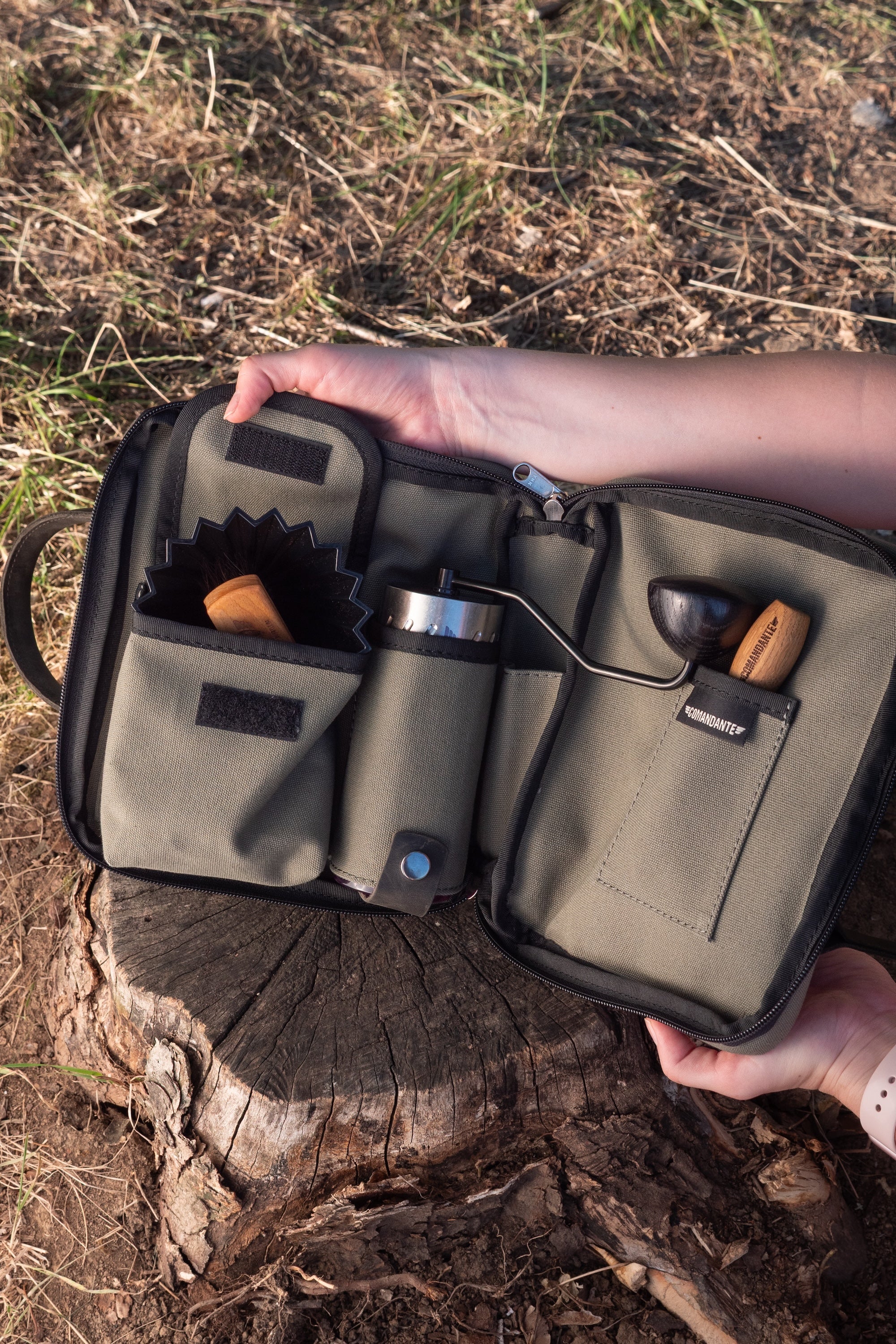 supremo-travel-bag-xl-forest-transporttasche-canvas-leder image 7