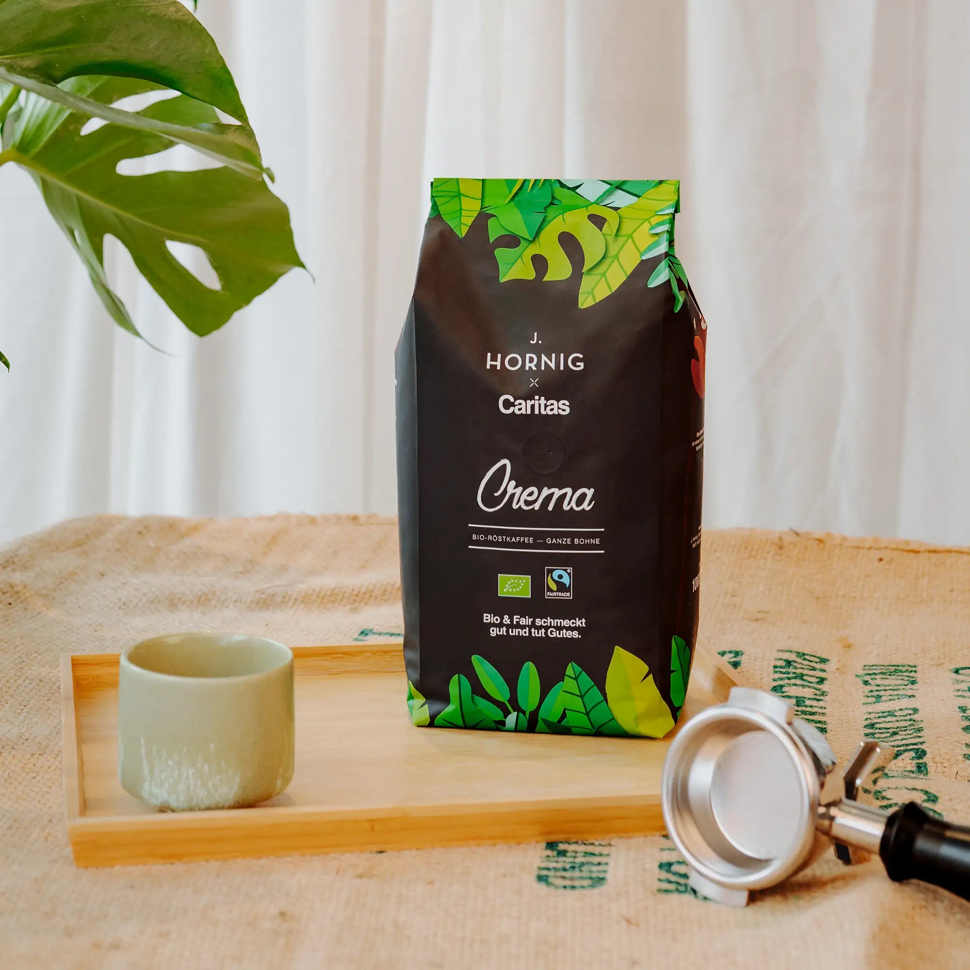 j-hornig-caritas-crema-bio-fairtrade-espresso-ganze-bohne image 2