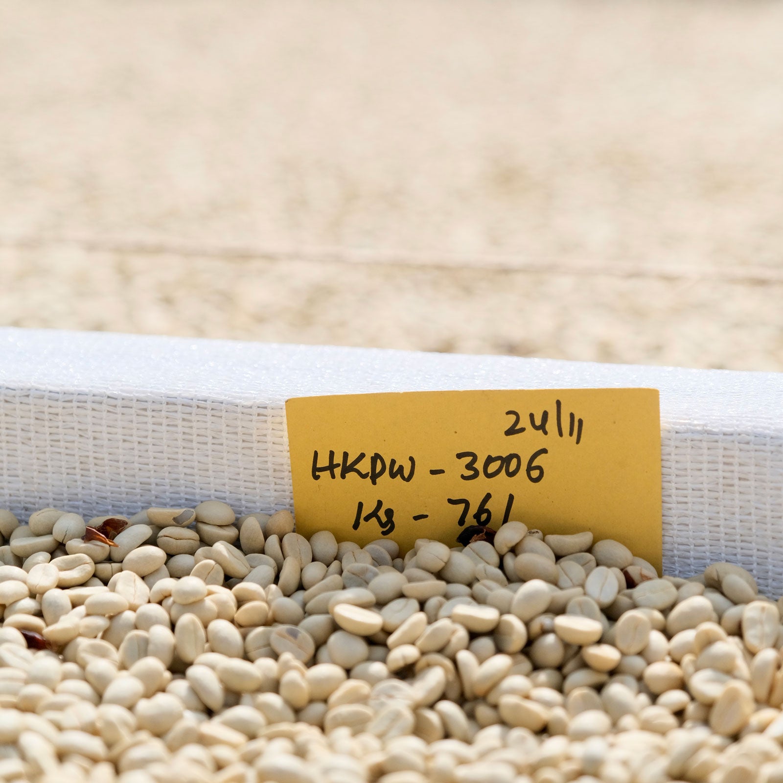elbgold-red-truck-espresso-indien-araku-valley-espressor-stung image 6