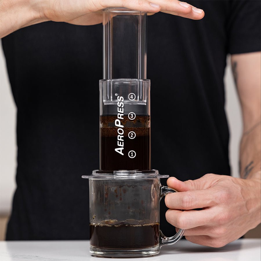 aerobie-aeropress-clear-manuelle-kaffeemaschine-f-r-reise-und-zuhause image 6
