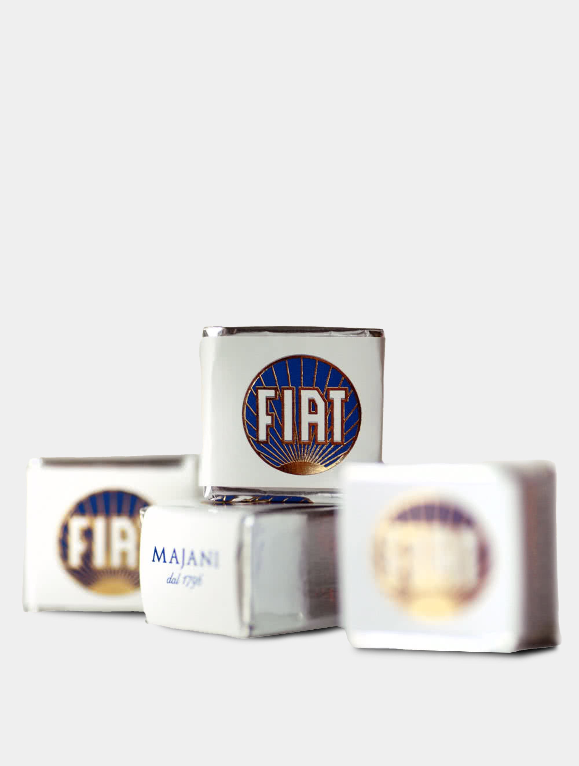 supremo-fiat-cremino-milk-schichtpraline-haselnuss-mandel-nougat-w-rfel image 2